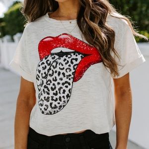 NWOT Lips Crop Tee